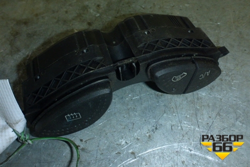 Модуль кнопок (98AG19A945BG) для Ford Focus 1 с 1998-2004г