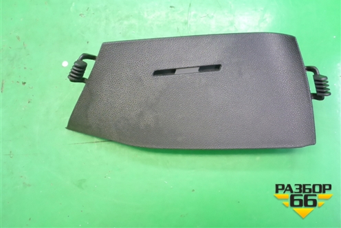 Накладка на торпедо левая (13315869) для Opel Corsa D с 2006-2014г