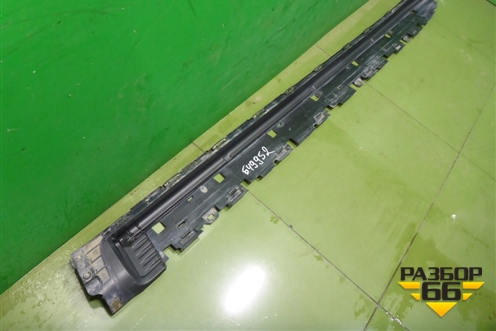 Накладка подножки правой (5170160120) для Toyota Land Cruiser (200) с 2008г