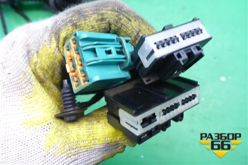 Проводка двери передней правой (GN1514630BCD) для Ford EcoSport с 2014г