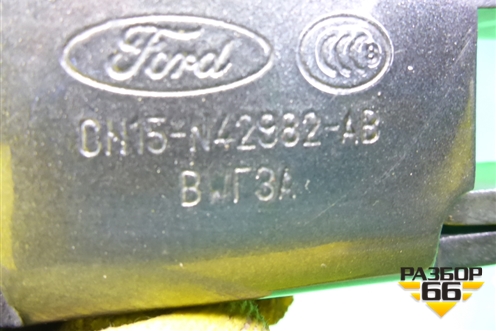 Петля двери багажника верхняя (CN15N42982AB) для Ford EcoSport с 2014г