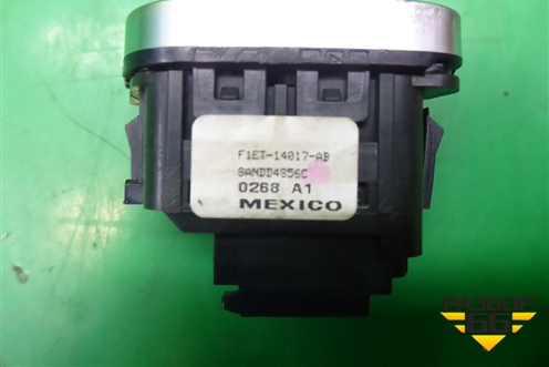 Кнопка центрального замка (F1ET14017AB) для Ford EcoSport с 2014г