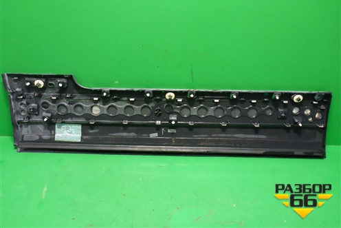 Накладка двери передней правой (CK5221064ADW) для Land Rover Range Rover 4 с 2013-2022г
