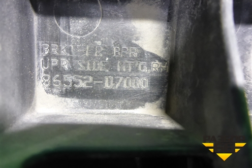 Кронштейн переднего бампера правый (86552D7000) для Hyundai Tucson с 2015-2022г