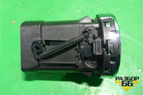 Дефлектор воздушный (9658515377) для Peugeot 408 с 2012г