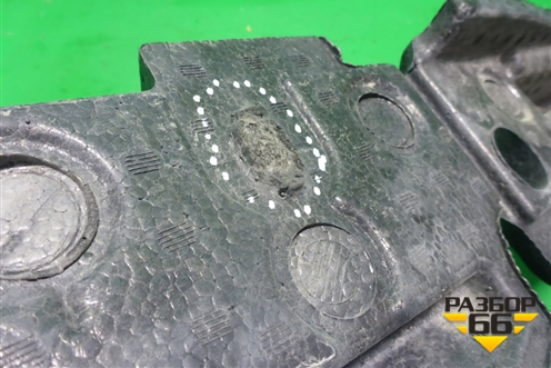Наполнитель переднего бампера (5261148181) для Lexus RX 350 c 2015г