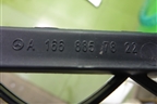 Решетка в передний бампер центральная (AMG) (A1668857822) для Mercedes Benz ML-Klass W166 c 2011г