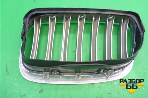 Решетка радиатора правая (51317157688) для BMW X6 E71 с 2008-2014г