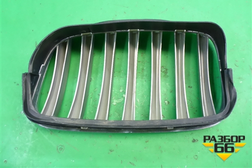 Решетка радиатора правая (51317157688) для BMW X6 E71 с 2008-2014г