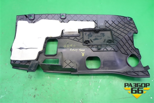 Накладка на торпедо (правая под бардачком) (51457161786) для BMW X6 E71 с 2008-2014г