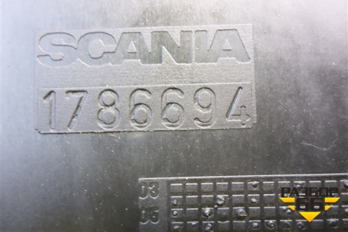 Кронштейн ПТФ  левый (1786694) для Scania  5 P Series с 2004-2016г