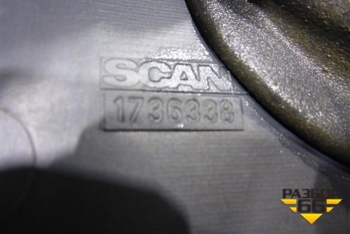 Накладка на торпедо  (боковая правая) (1736338) для Scania  5 P Series с 2004-2016г