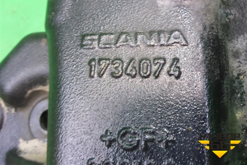 Кронштейн переднего бампера правый  (1734074) для Scania  5 P Series с 2004-2016г