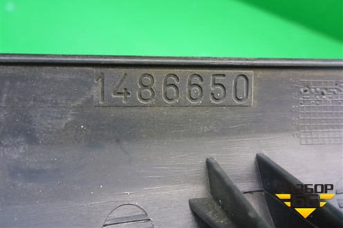 Накладка двери правой  (на рамку) (1486650) для Scania  5 P Series с 2004-2016г
