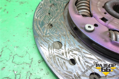 Диск сцепления (1.6л 4G18) (MBD006UF) для Mitsubishi Lancer-9  с 2003-2008г