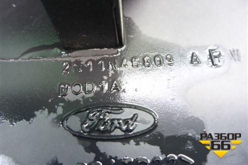 Держатель задней полки левый (2N11N46809) для Ford Fusion с 2002г