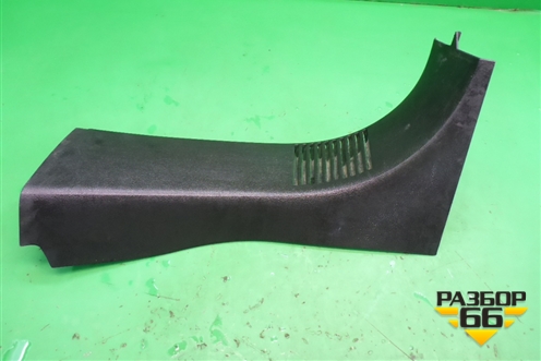 Обшивка багажника на заднюю панель (правая) (2N11N13024) для Ford Fusion с 2002г