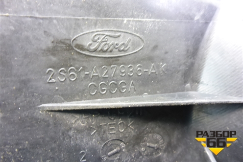 Лючок бензобака (2S61A27936AK) для Ford Fusion с 2002г