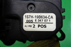 Моторчик заслонки отопителя (1S7H19B634CA) для Ford Fusion с 2002г