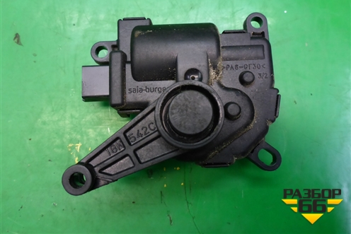 Моторчик заслонки отопителя (1S7H19B634CA) для Ford Fusion с 2002г