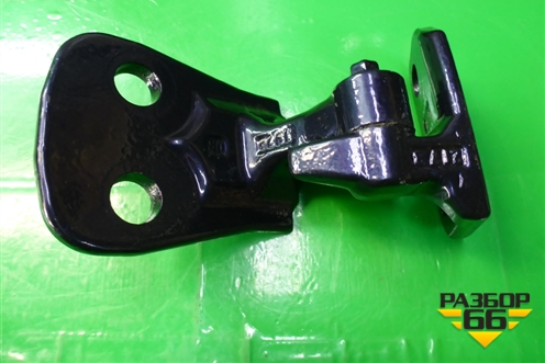 Петля двери задней правой верхняя для Land Rover Discovery 3 с 2004-2009г