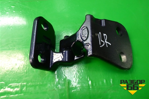 Петля двери задней правой верхняя для Land Rover Discovery 3 с 2004-2009г