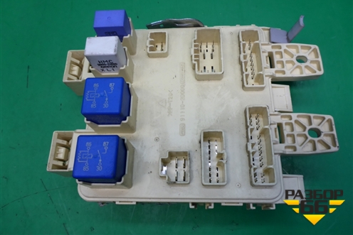 Блок предохранителей салонный (911102D000) для Hyundai Elantra 3 (XD) с 2000-2010г