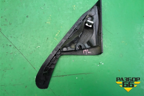 Накладка двери передней левой уголок (876512D000) для Hyundai Elantra 3 (XD) с 2000-2010г