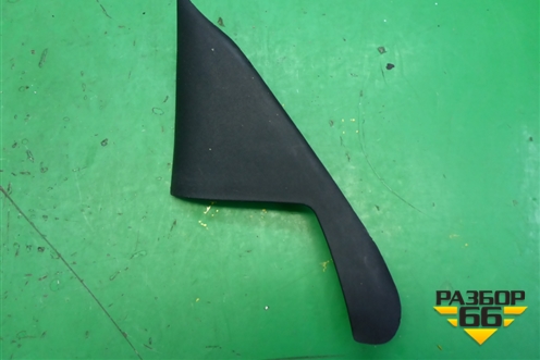 Накладка двери передней левой уголок (876512D000) для Hyundai Elantra 3 (XD) с 2000-2010г