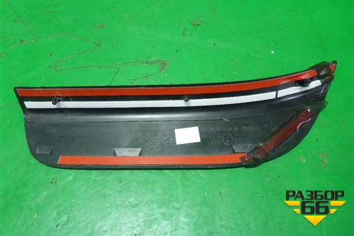 Накладка порога внутренняя заднего правого (новая) (8R0853376) для Audi Q5 c 2008-2017г