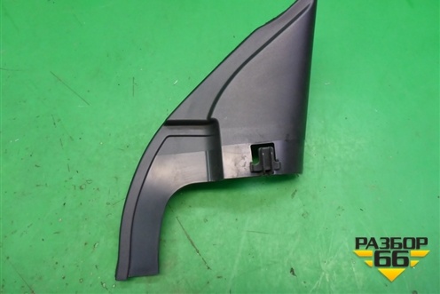 Накладка двери передней правой уголок (802924AA1A) для Nissan Almera G15 с 2012г