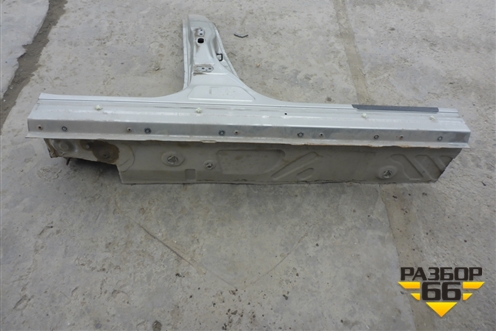 Порог со стойкой правый для Nissan Almera G15 с 2012г