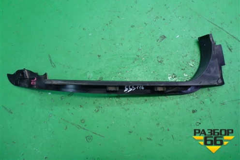Накладка двери передней левой (на рамку) (BM51A201A19) для Ford Focus 3 с 2011г