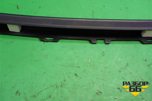Накладка двери передней левой (на рамку) (BM5120297) для Ford Focus 3 с 2011г