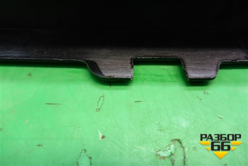 Накладка двери передней левой (на рамку) (BM5120297) для Ford Focus 3 с 2011г