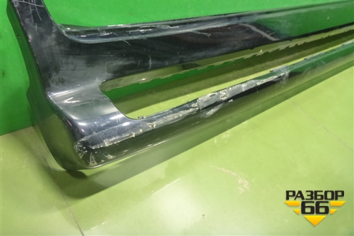 Накладка на порог наружная правая на подножку (5177360160) для Toyota Land Cruiser (200) с 2008г