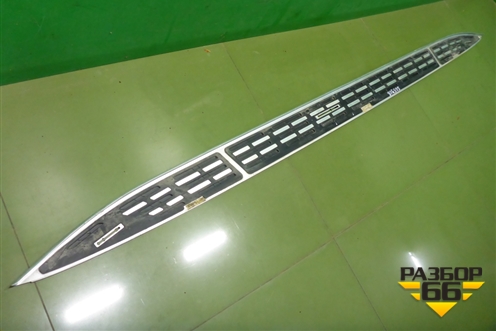 Накладка подножки правой (A1676905302) для Mercedes Benz GLS-Klass X167 с 2019г