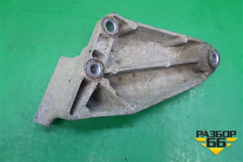 Кронштейн генератора (нижний 1.6л F16D3) (96352142) для Chevrolet Cruze c 2009-2015г