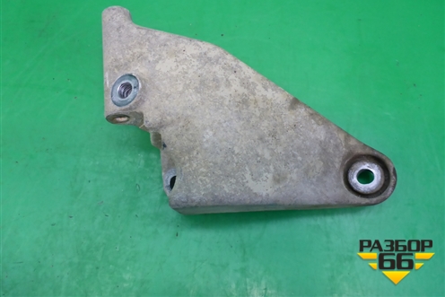 Кронштейн генератора (нижний 1.6л F16D3) (96352142) для Chevrolet Cruze c 2009-2015г