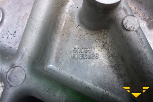 Кронштейн генератора (3.0л 6G72) (MD316438) для Mitsubishi Pajero Sport с 1996-2008г