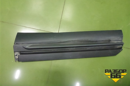 Накладка двери задней правой (7507548140) для Lexus RX 350 c 2015г