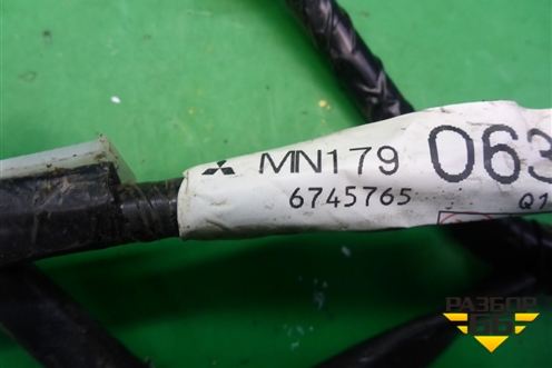 Проводка двери задней левой (MN179063) для Mitsubishi Pajero Sport с 1996-2008г