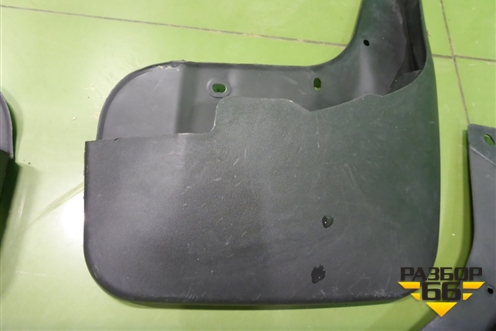 Брызговики (комплект) (новые) (4L0075111) для Audi Q7 c 2005-2015г
