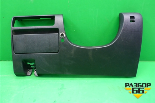 Накладка на торпедо (под рулем) (GN5A64281) для Mazda Mazda 6 (GG) с 2002-2007г