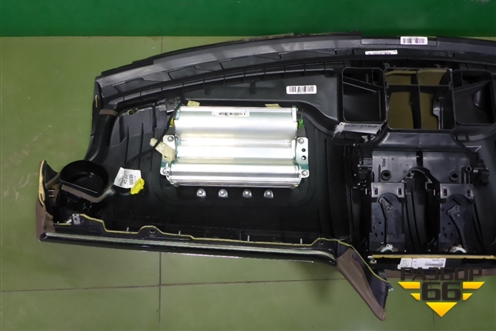 Торпедо с AIR BAG (A1646802287) для Mercedes Benz ML-Klass W164 c 2005-2011г