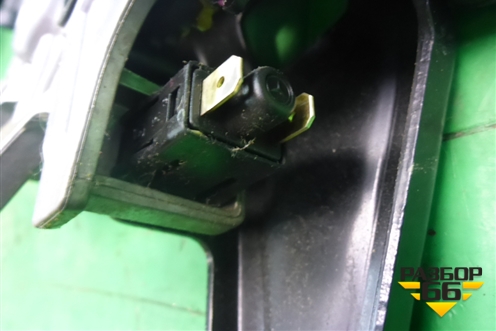 Педаль стояночного тормоза (A1644202084) для Mercedes Benz ML-Klass W164 c 2005-2011г