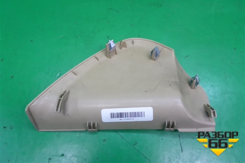 Накладка на торпедо (левая) (A1646800339) для Mercedes Benz ML-Klass W164 c 2005-2011г