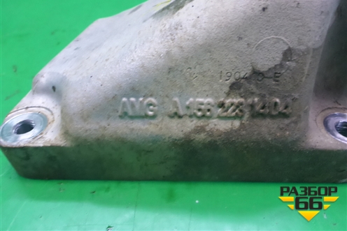 Кронштейн двигателя правый (6.2л M156) (A1582231404) для Mercedes Benz ML-Klass W164 c 2005-2011г