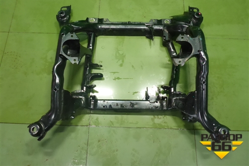 Подрамник передний АКПП (6.2л M156) (A251330058) для Mercedes Benz ML-Klass W164 c 2005-2011г