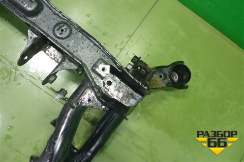 Подрамник передний АКПП (6.2л M156) (A251330058) для Mercedes Benz ML-Klass W164 c 2005-2011г